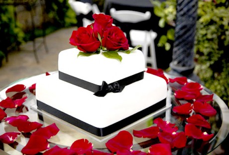 классический свадебный торт