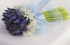 Полевые цветы в букете невесты