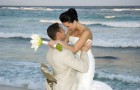 Свадьба на пляже: прическа невесты