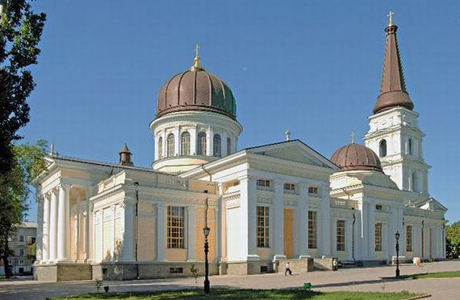 Где провести свадебную фотосессию в Одессе: Соборная площадь