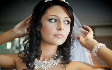 Украшения невесты: как сочетать их правильно?