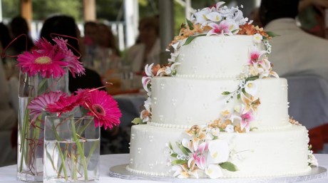 Свадебный торт - обязанность мамы невесты