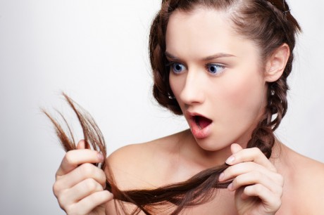 Каковы причины выпадения волос?