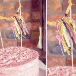 Ты можешь украсить свадебный торт лентами