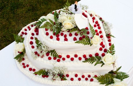 Свадебный торт в день Святого Валентина