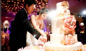 jkh-romantic-real-wedding-california-bride-groom-cut-wedding-cake__full-carousel