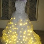 Еще одна модель свадебного платья - из 24 тысяч лампочек