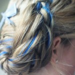 Вплети в косу голубую ленту для изыска