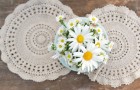 wedding-diy-projects-vintage-lace-daisy-wedding-flowers__full