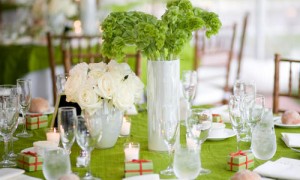 Green-Wedding-Bouquets