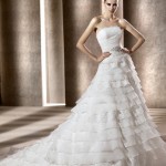 Невеста в платье от Pronovias 2012