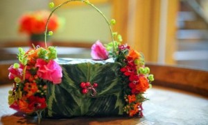 flower-purse-with-fushia-orange-and-chartreuse-flowers-Vista-Hills-Françoise-Weeks