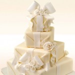 Свадебный торт из подарков