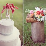 Букет невесты и свадебный торт с красным декором