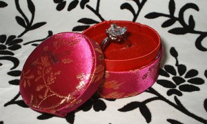 Satin Asian Oriental chienese Engagement Ring Box