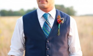 orange-blue-boutonniere-500x333