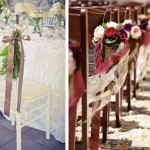 Свадебные стулья, украшенные цветами