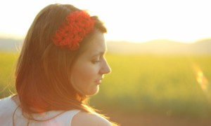 romantic-red-wedding-headband__full-carousel