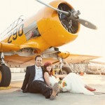 Жених и невеста на самолете