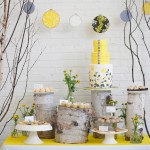 Жолтый свадебный торт в природном стиле