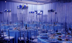 FOS-Decor-Crystal-Cascading-Centerpiece-Blue-White-Lucite-Chiavari-Wedding